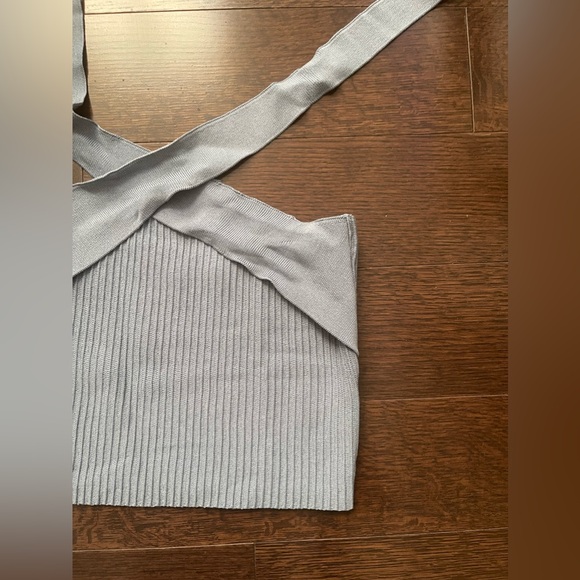 Oak + Fort halter blue tie neck ribbed top size M - Picture 5 of 5